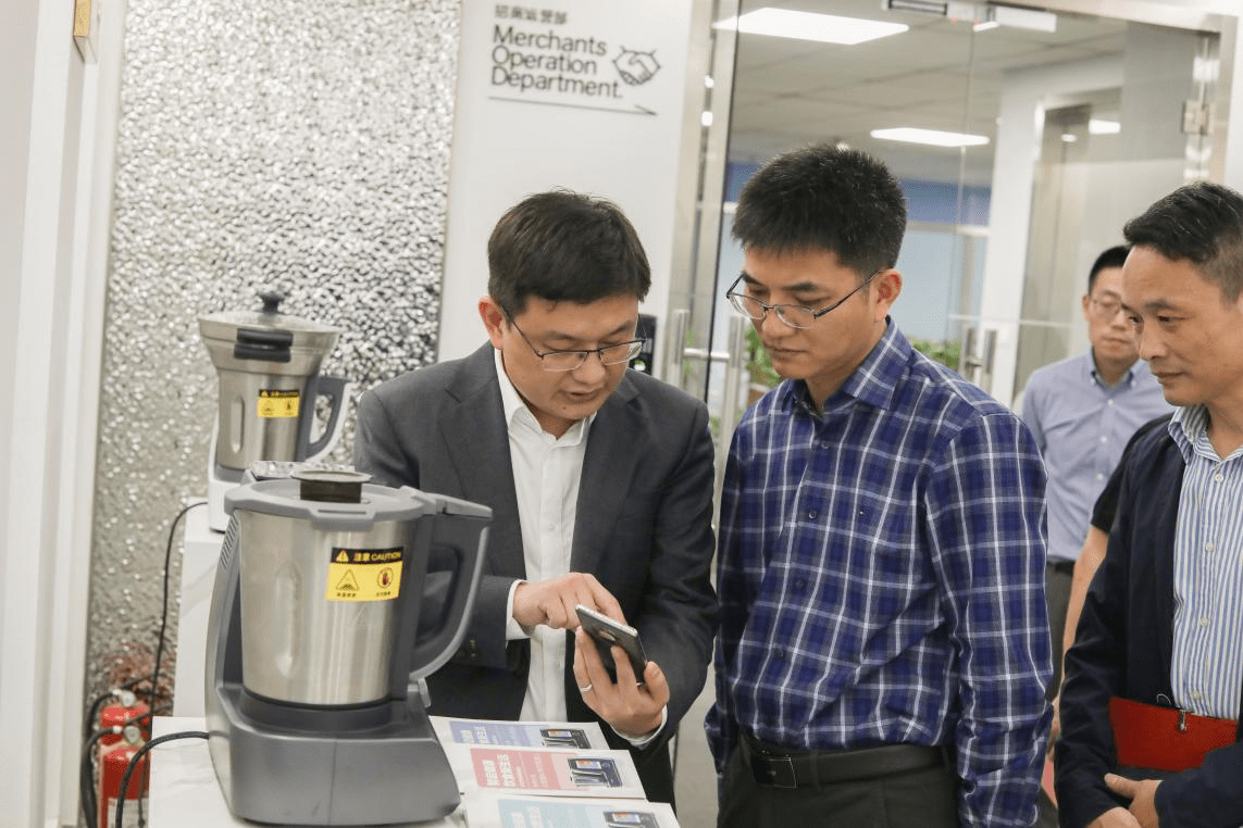 烹飪數字化走進未來社區｜濱江區副區長陳健率隊蒞臨田螺云廚考察指導
