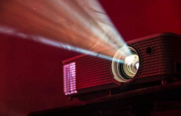 家用投影儀都是護眼的嗎,買投影儀的時候需要了解什么