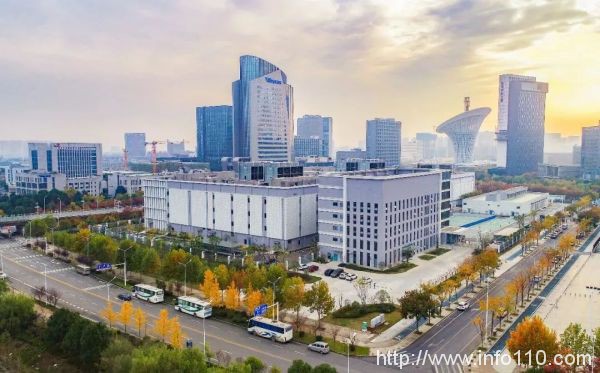 智算訂單大增 中國移動兩大智算中心投運、建設